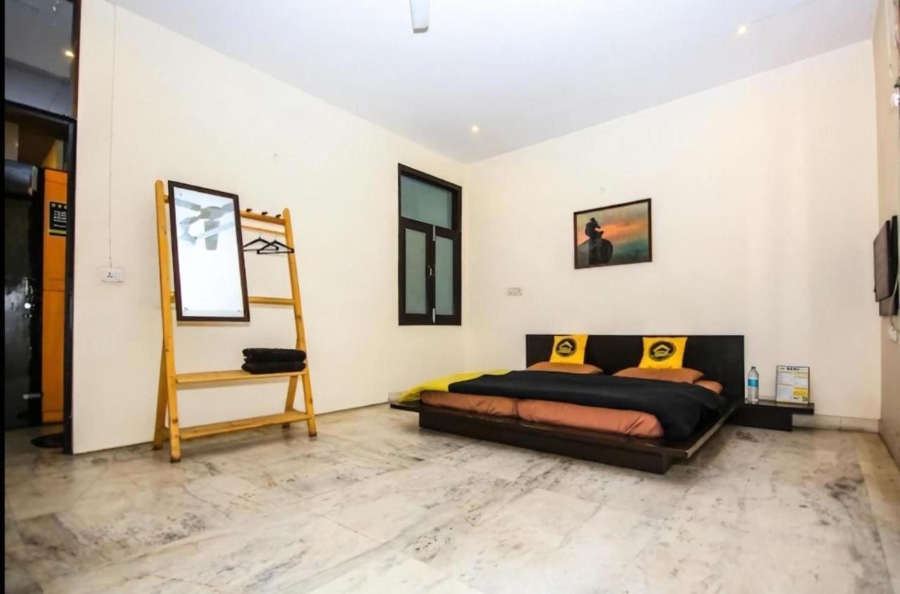 Heistel Delhi Hostel Ню Делхи Екстериор снимка